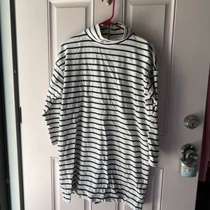 Vineyard Vines dress